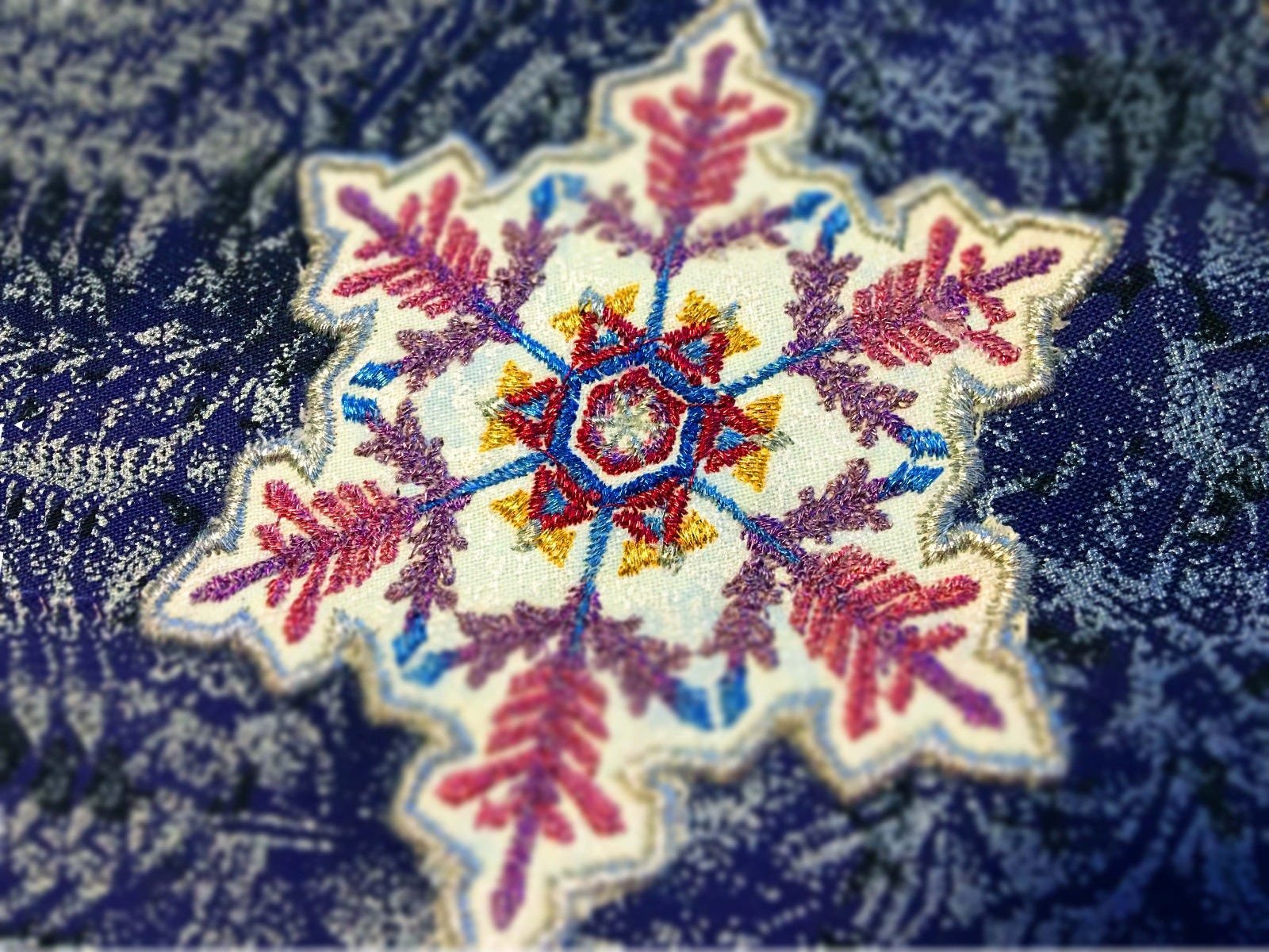 Finished snowflake design with Superior Metallics