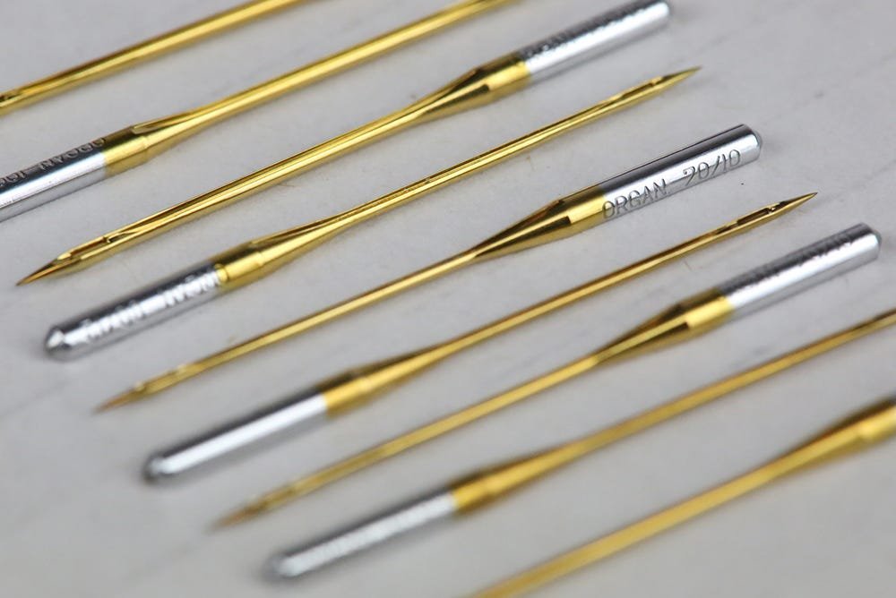 Needles for longarm machines